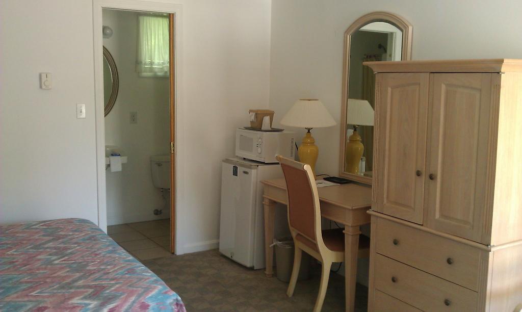 The Tallwood Motel Wells Pokoj fotografie