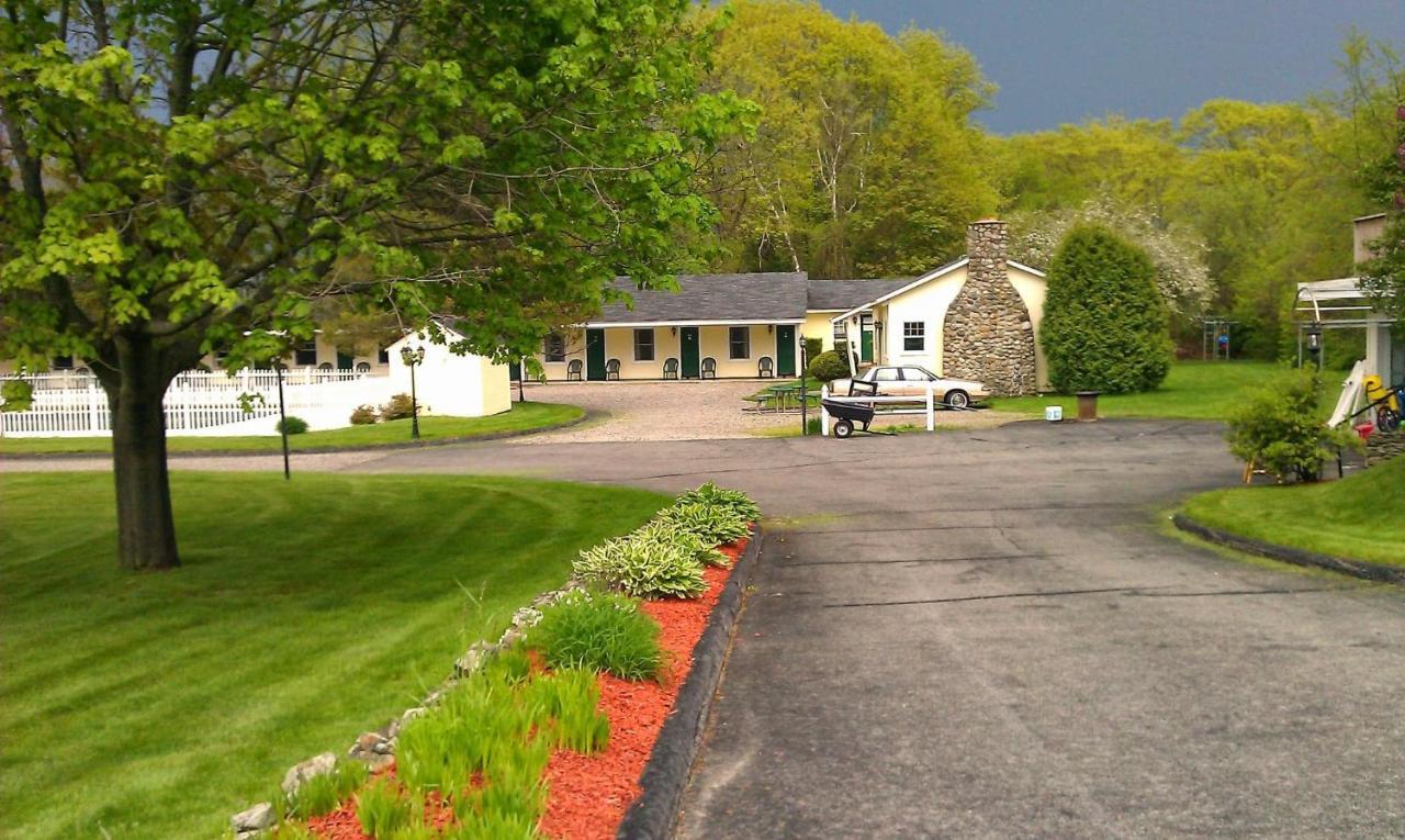 The Tallwood Motel Wells Exteriér fotografie