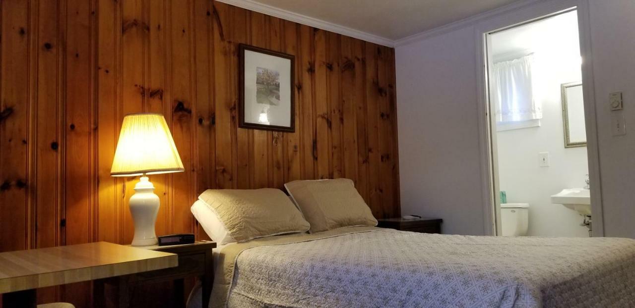 The Tallwood Motel Wells Exteriér fotografie